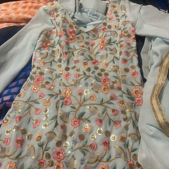 ladies small two pce lehengha three pce new - Picture 3 of 3